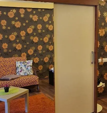 My House - Ultracentral Romana Square Near Old Town Bukarest