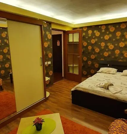 Appartement My House - Ultracentral Romana Square Near Old Town *