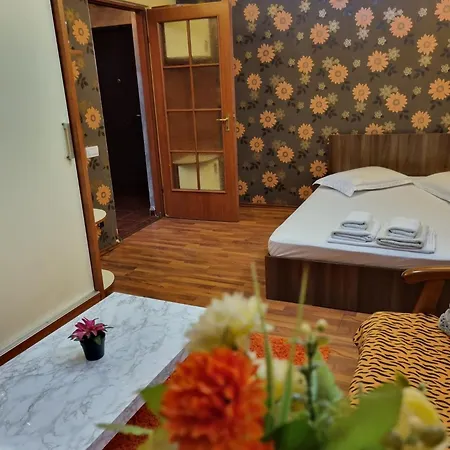 My House - Ultracentral Romana Square Near Old Town * Bukareszt