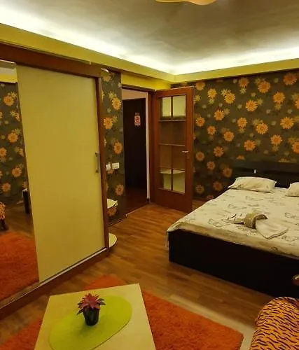 Apartament My House - Ultracentral Romana Square Near Old Town *